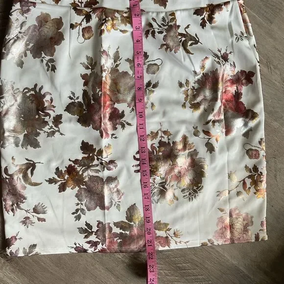 Sami & Jo Floral Skirt White Petite XL - Picture 9 of 9